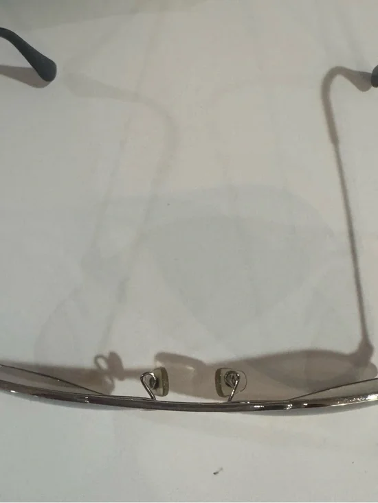 Ray-Ban Gold Aviator Sunglasses with case included😎😎😎 - Picture 2 of 5